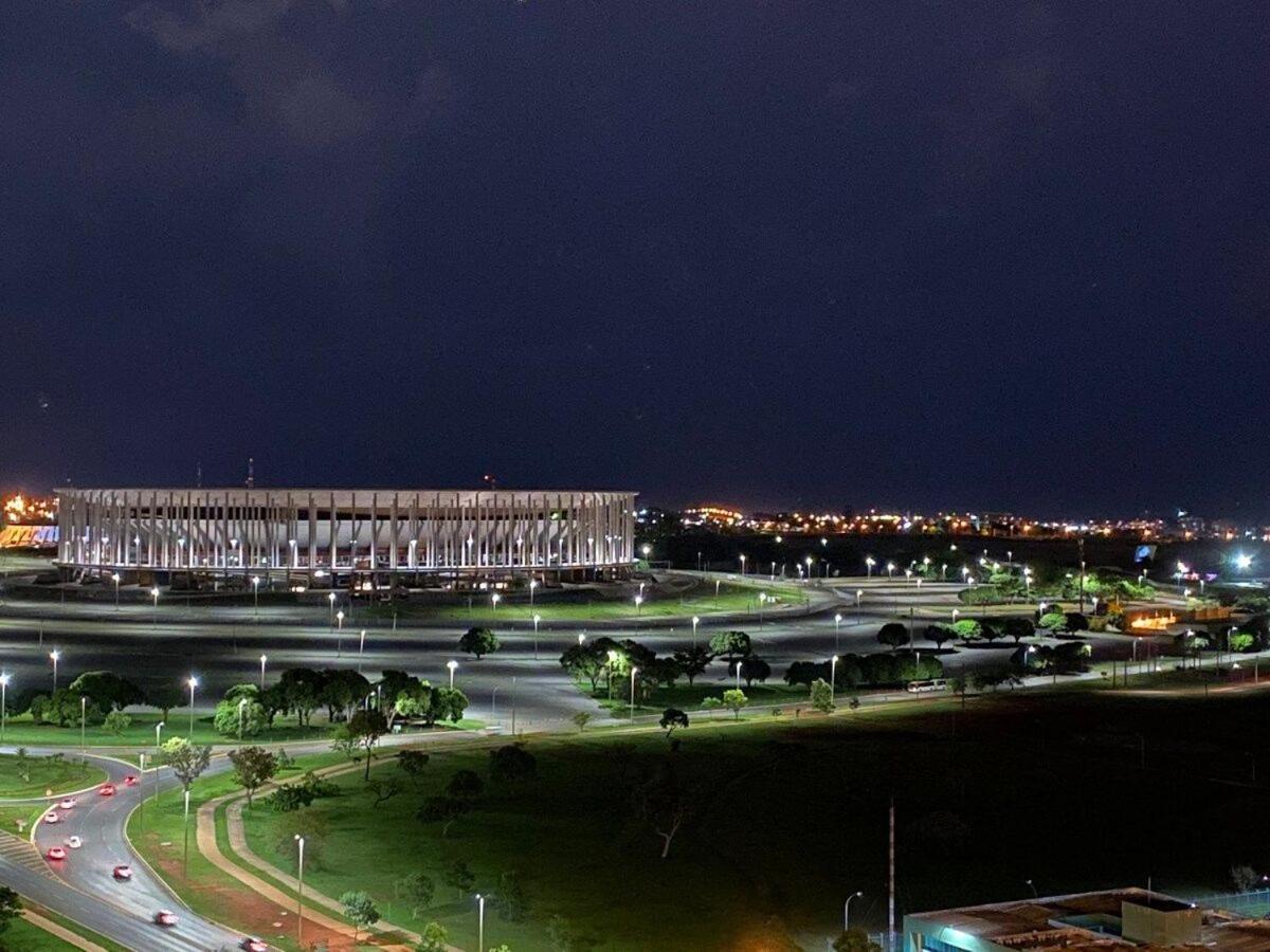 Flat Encantador No 11º Com Vista Pra Torre De Tv Brasília Buitenkant foto